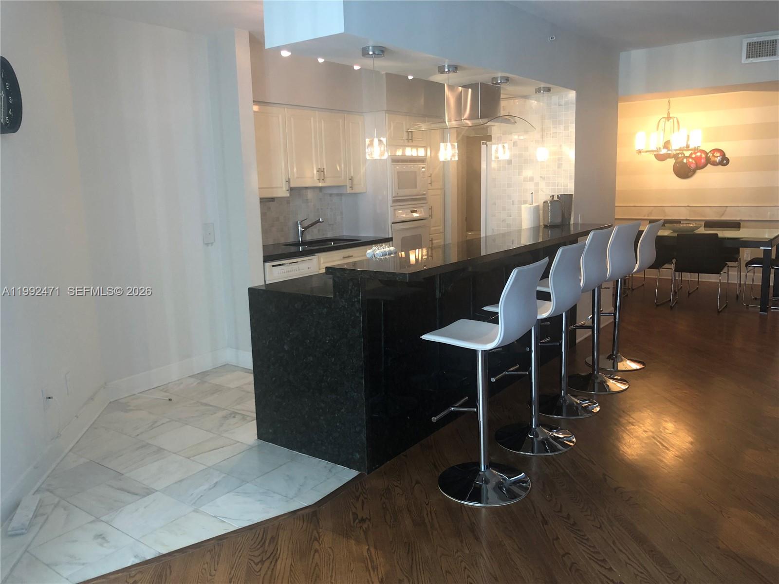 BLUE DIAMOND CONDO - Residential Lease