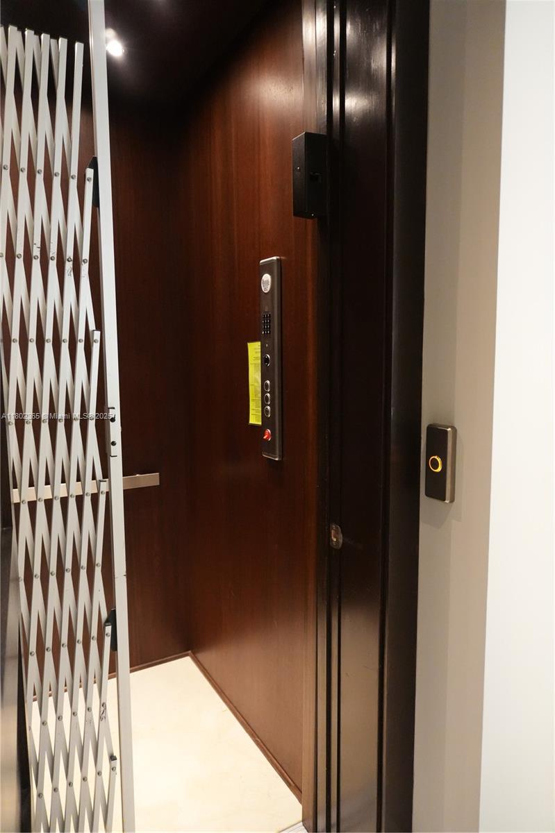 SUNSET GROVE 2ND AMD - Residential