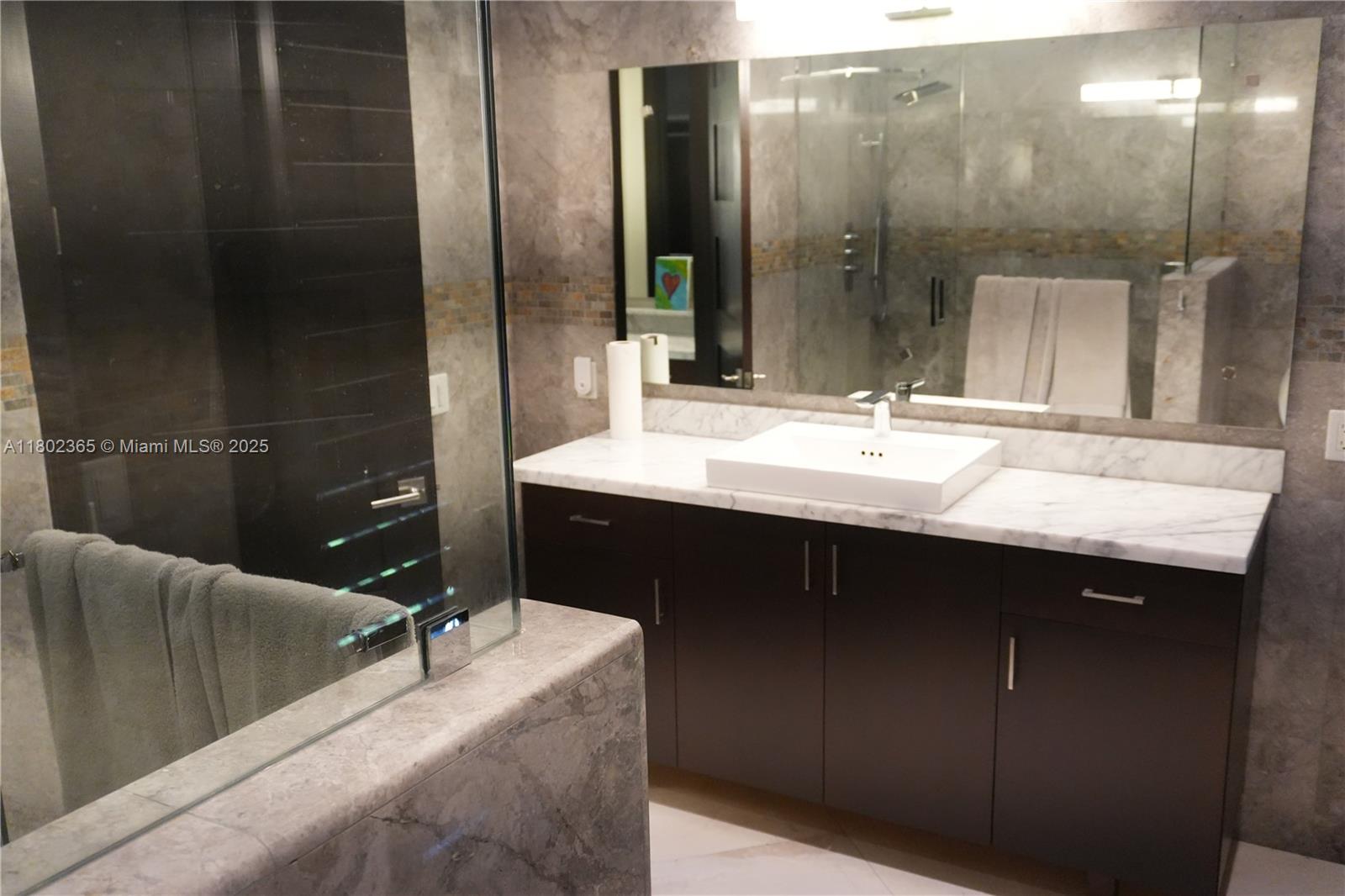 SUNSET GROVE 2ND AMD - Residential