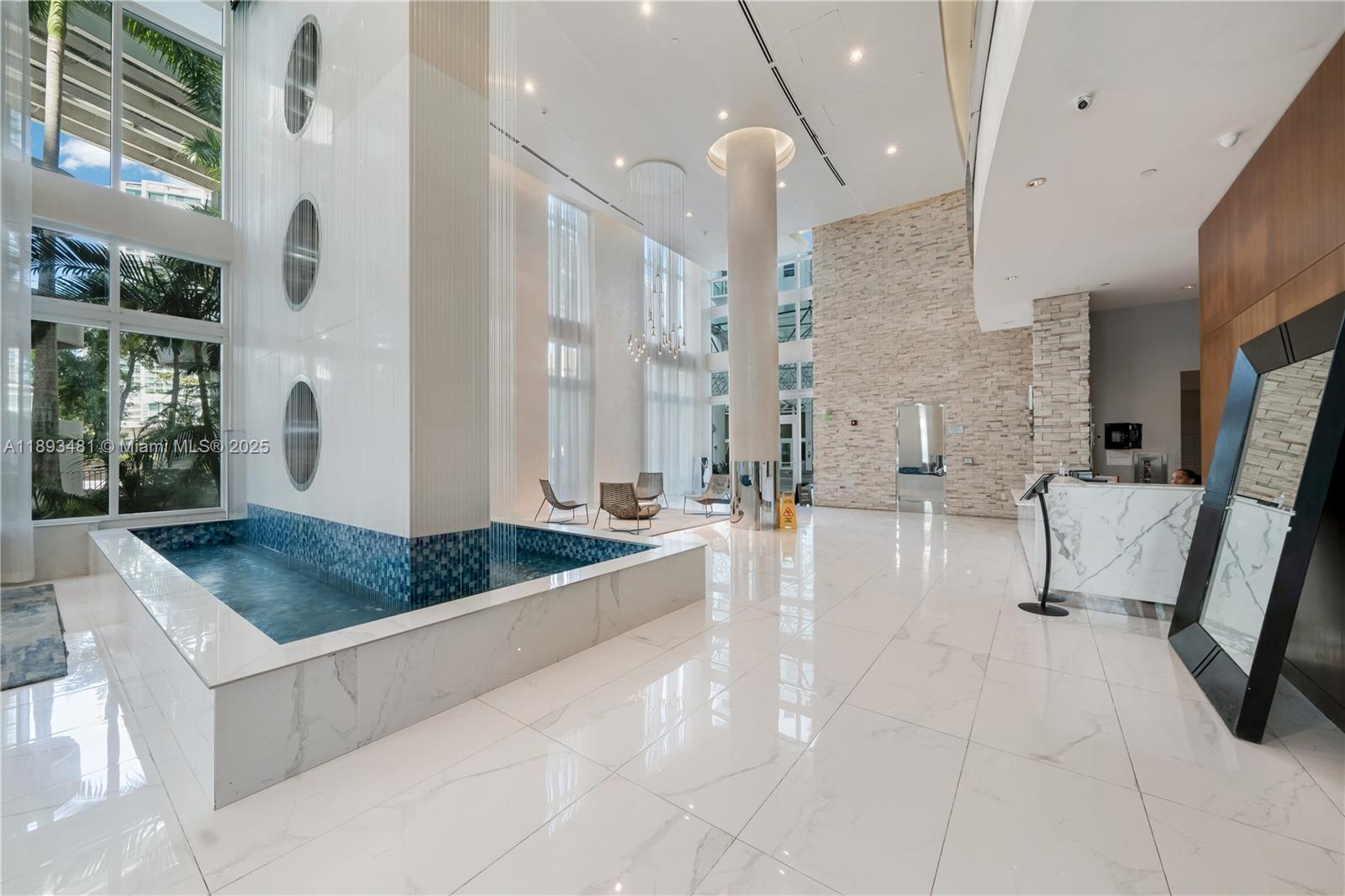 BRICKELL ON THE RIVER S T - Residential