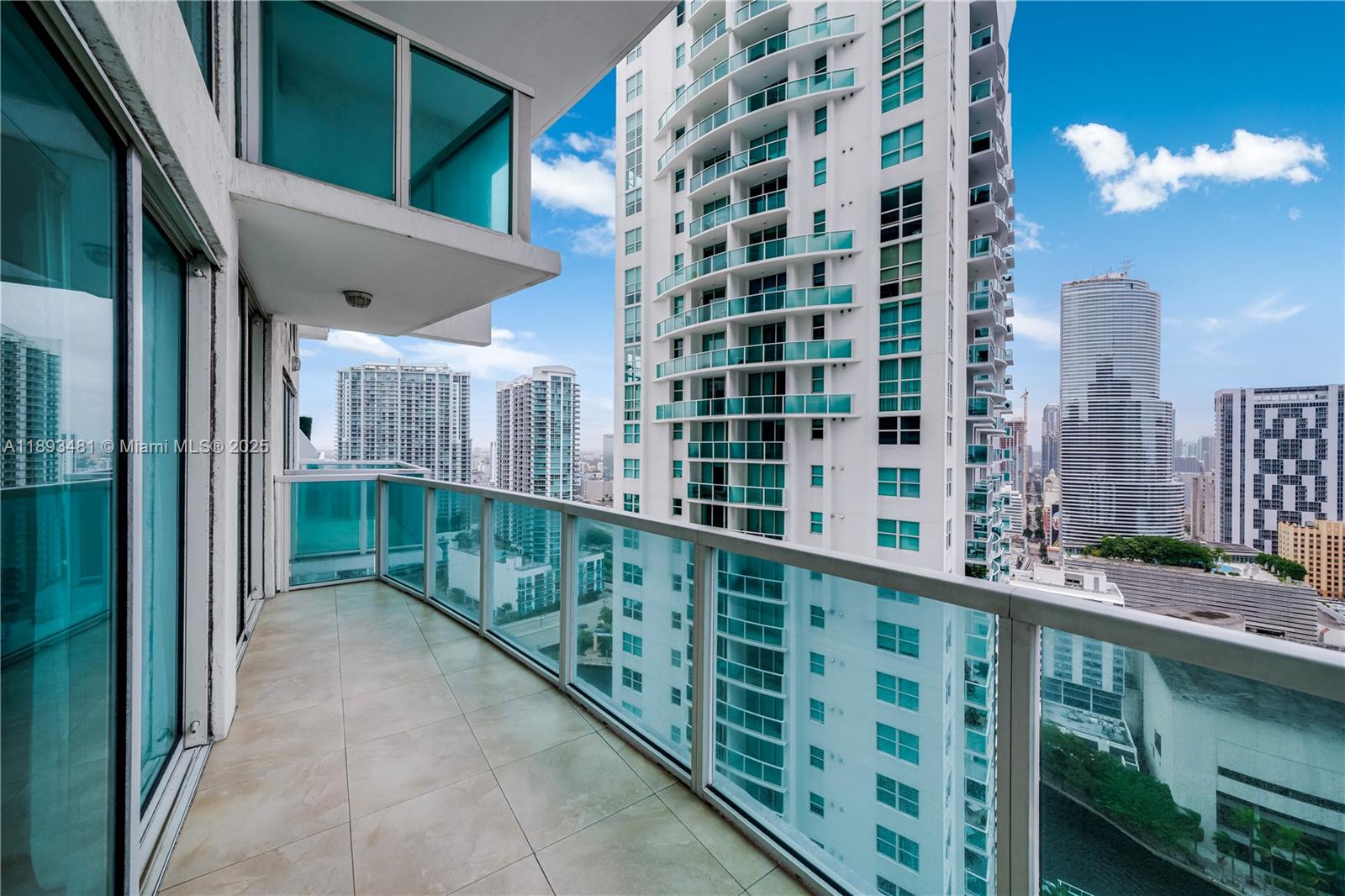BRICKELL ON THE RIVER S T - Residential
