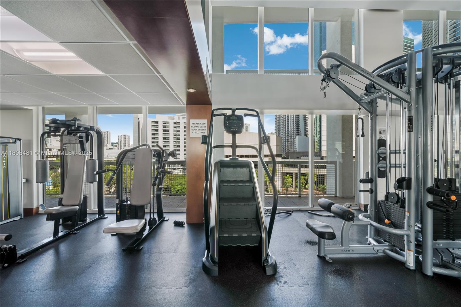 BRICKELL ON THE RIVER S T - Residential