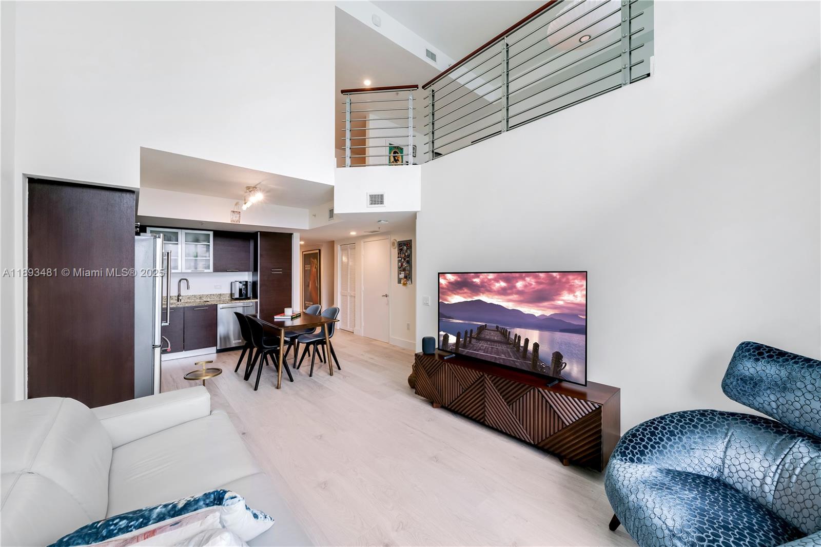 BRICKELL ON THE RIVER S T - Residential