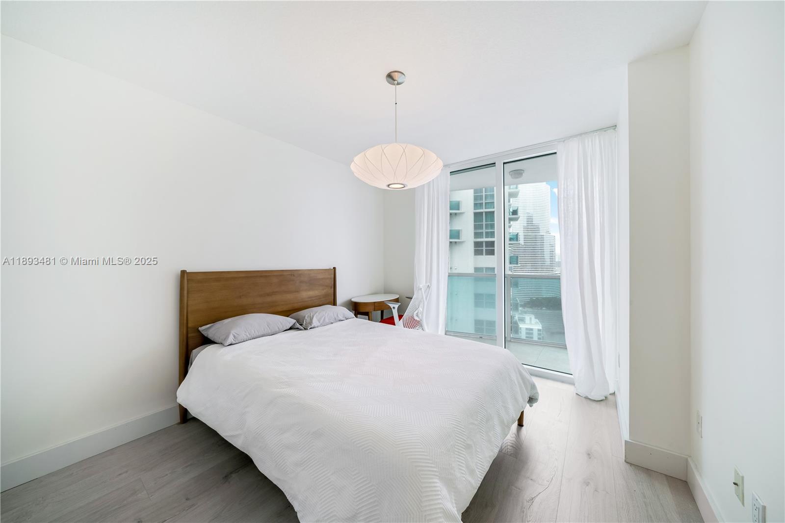 BRICKELL ON THE RIVER S T - Residential