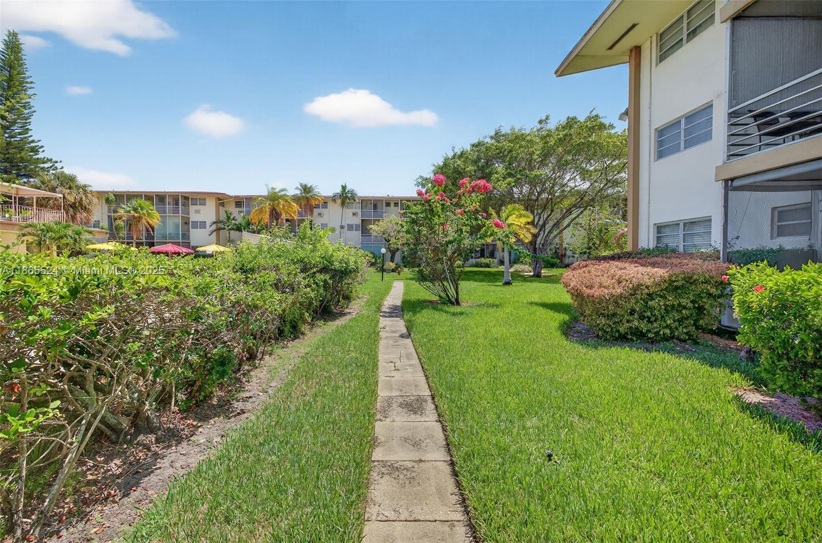 MAR-LEN GARDENS NO 6 CORP - Residential