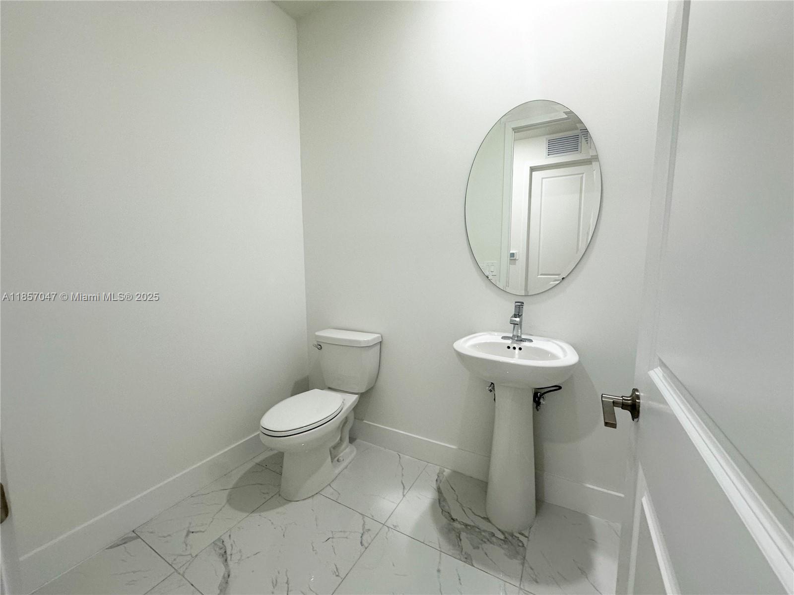 CRESCENT RIDGE - Residential Lease