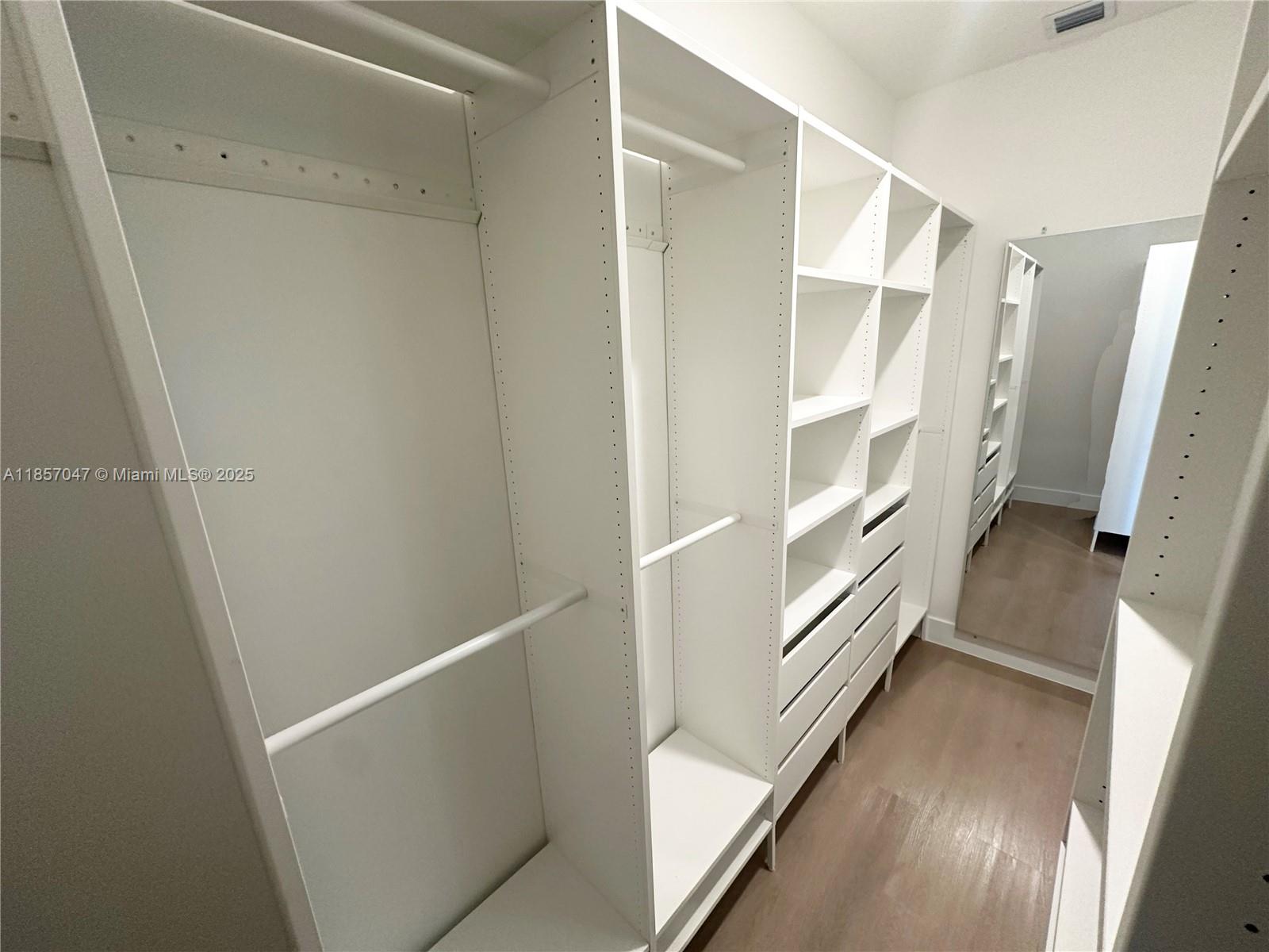 CRESCENT RIDGE - Residential Lease