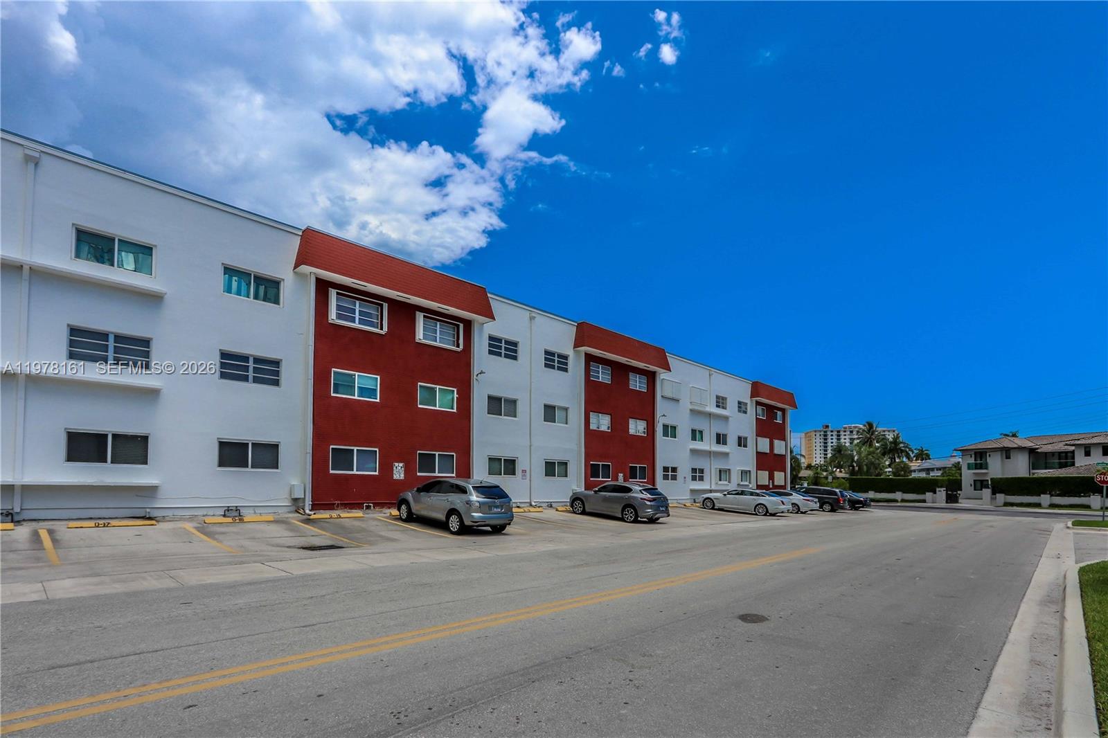 CASA PARADISO CO-OP - Residential