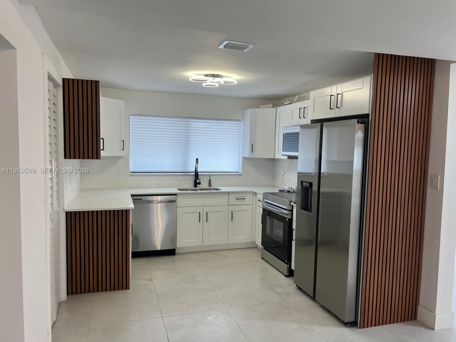 SIERRA MIRADA - Residential