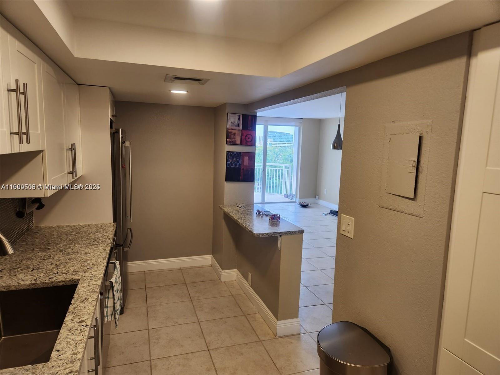 DEL PRADO MARINA - Residential Lease