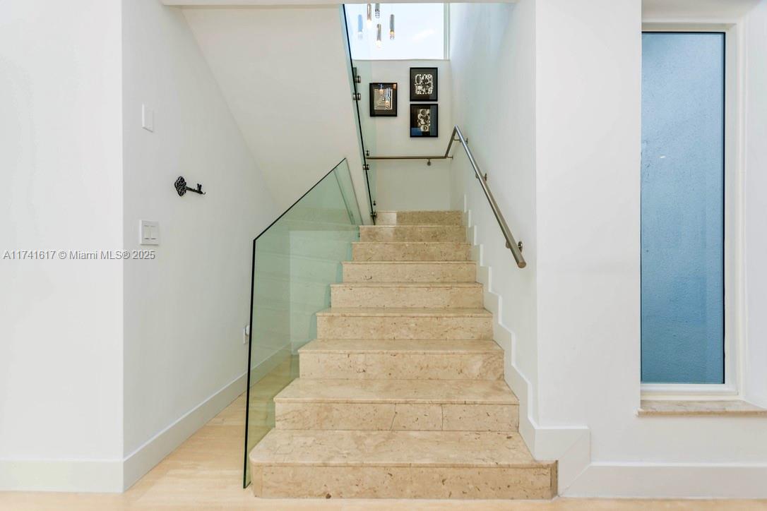 BISCAYNE ISL - Residential Lease