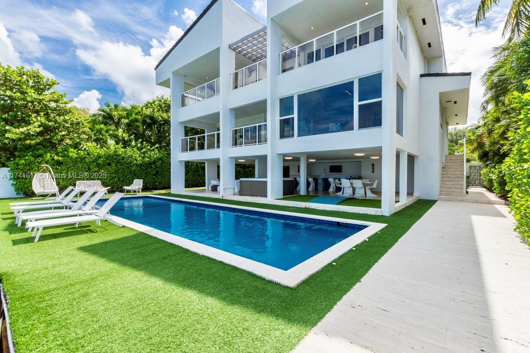 BISCAYNE ISL - Residential Lease