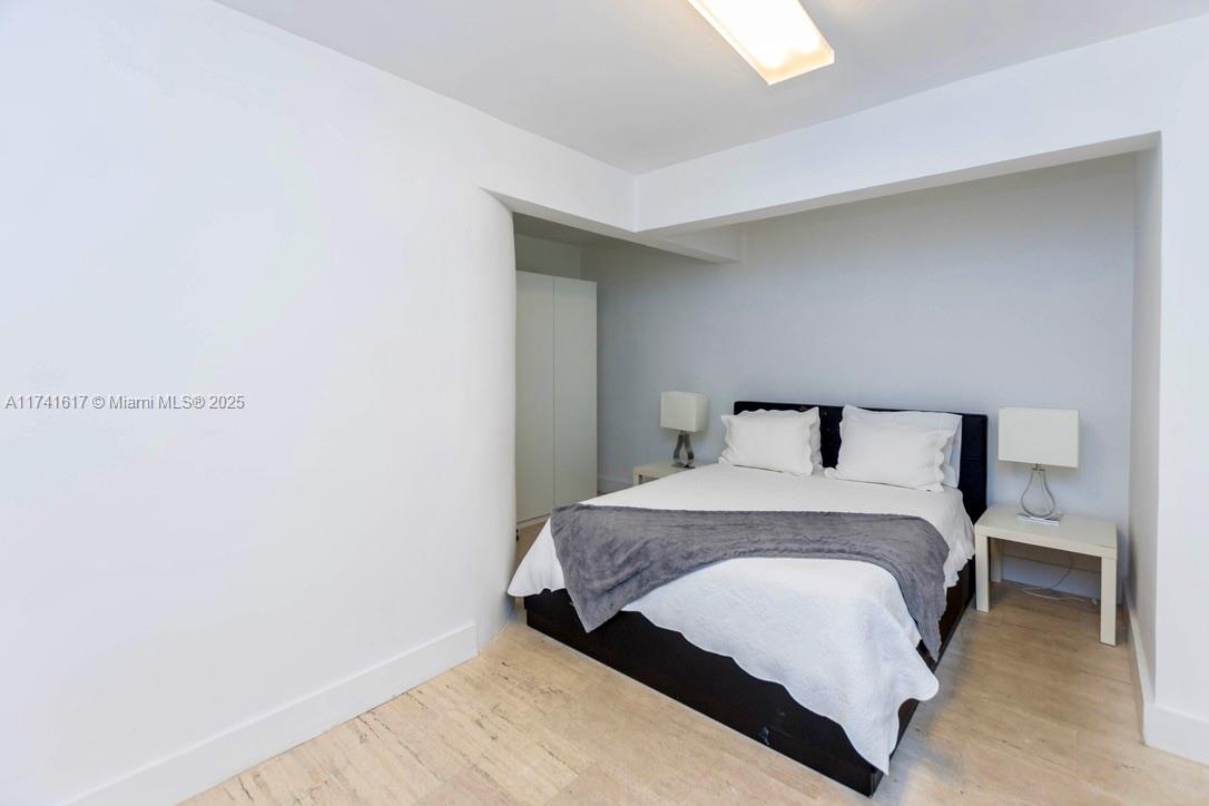 BISCAYNE ISL - Residential Lease