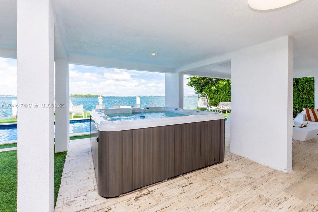 BISCAYNE ISL - Residential Lease