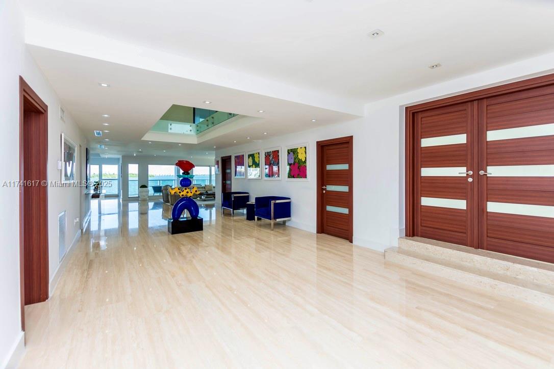 BISCAYNE ISL - Residential Lease