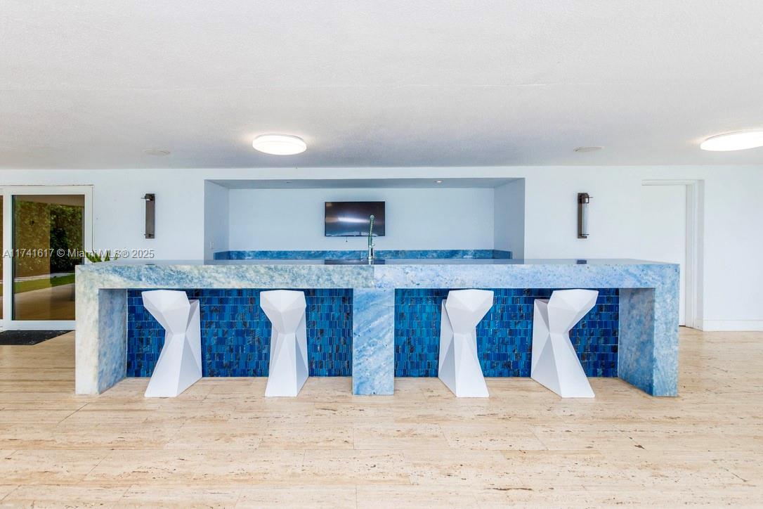 BISCAYNE ISL - Residential Lease