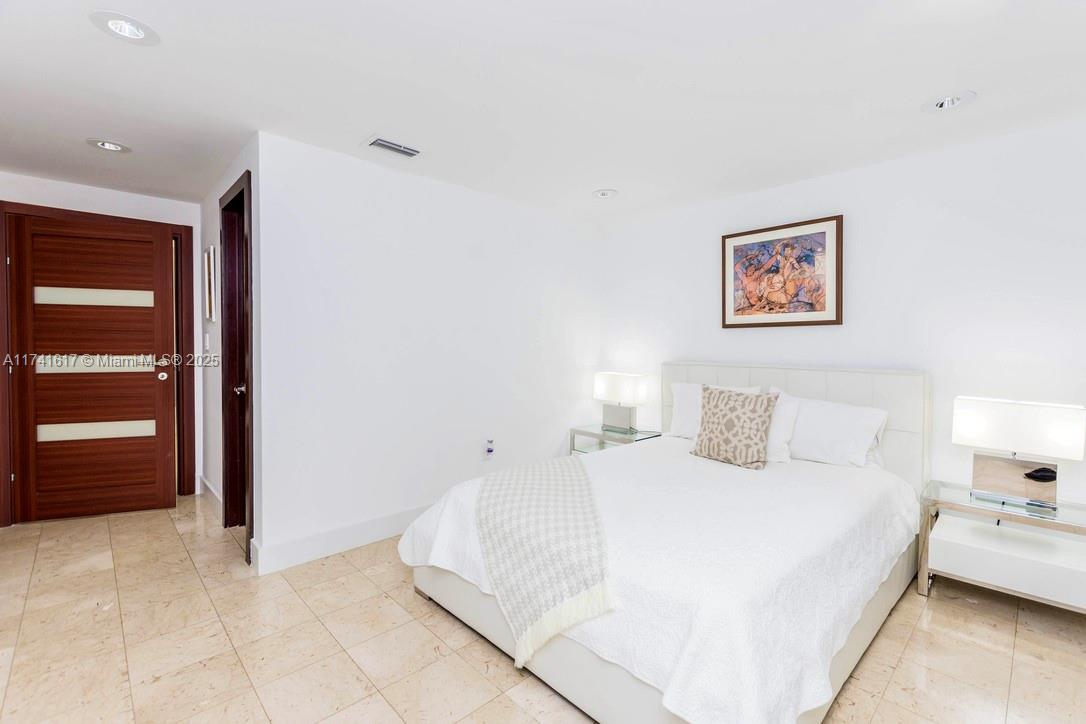 BISCAYNE ISL - Residential Lease