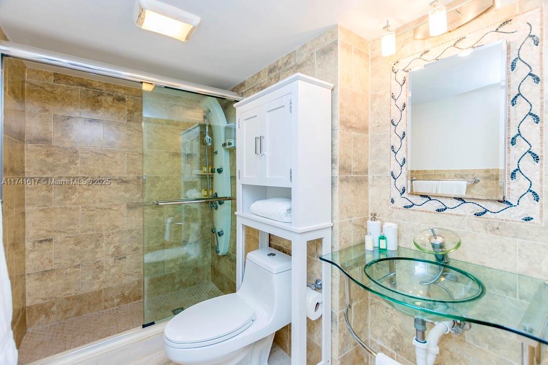 BISCAYNE ISL - Residential Lease