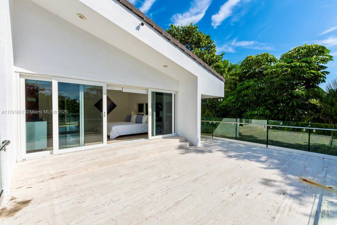 BISCAYNE ISL - Residential Lease