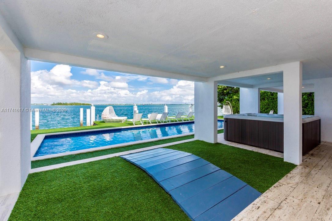 BISCAYNE ISL - Residential Lease