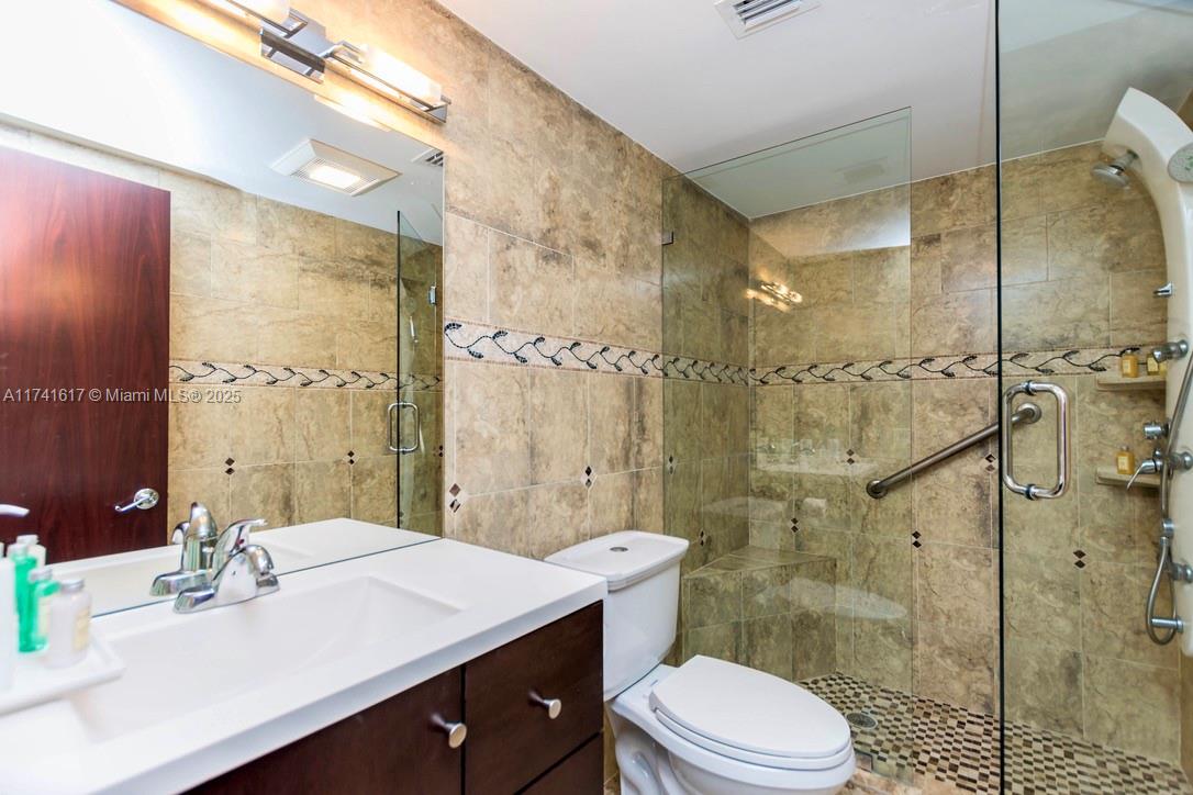 BISCAYNE ISL - Residential Lease