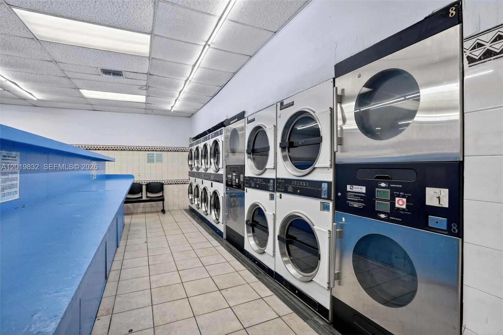 Coin Laundry for Sale on Palm Ave Hialeah