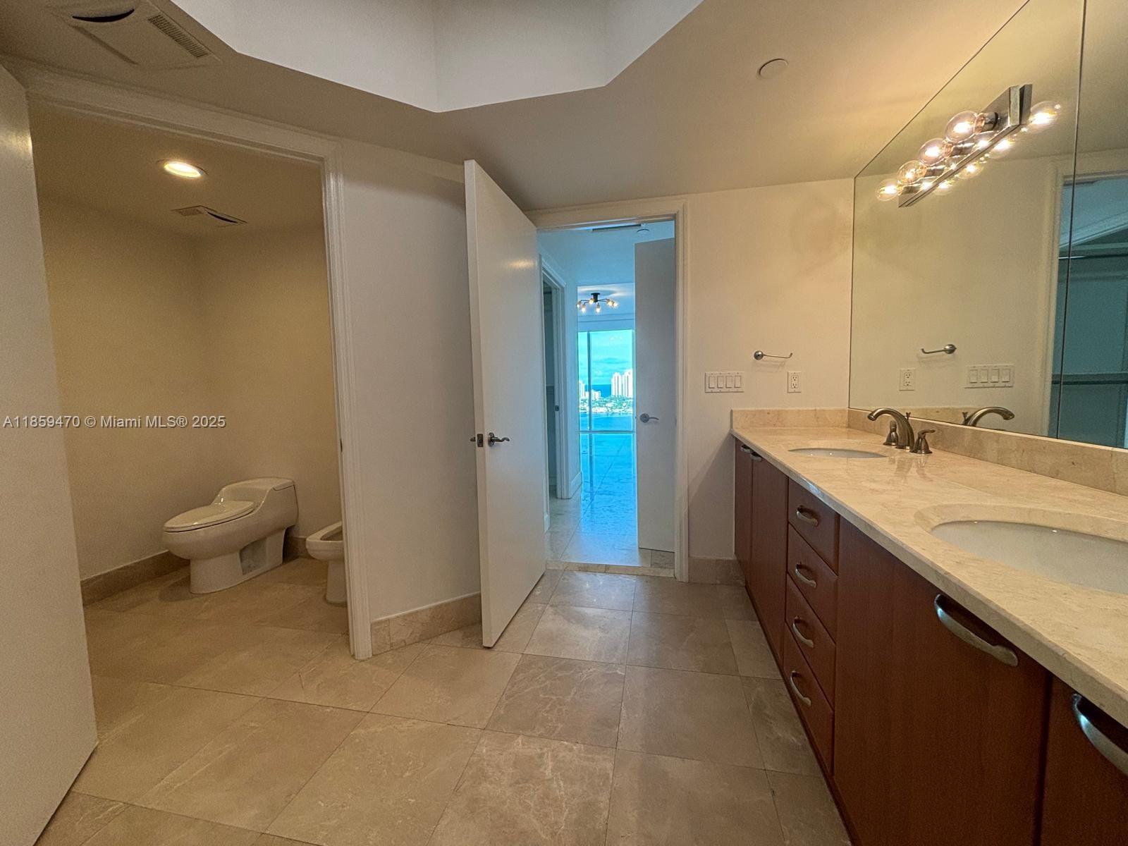 THE PENINSULA II CONDO - Residential Lease