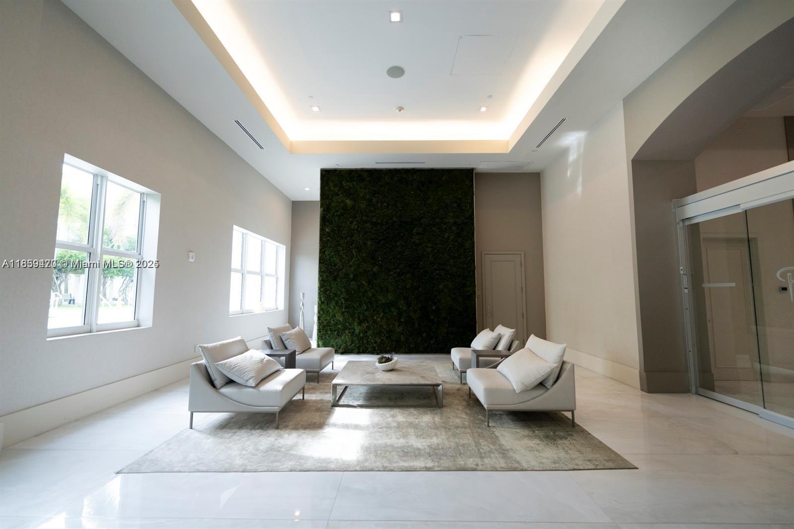 THE PENINSULA II CONDO - Residential Lease