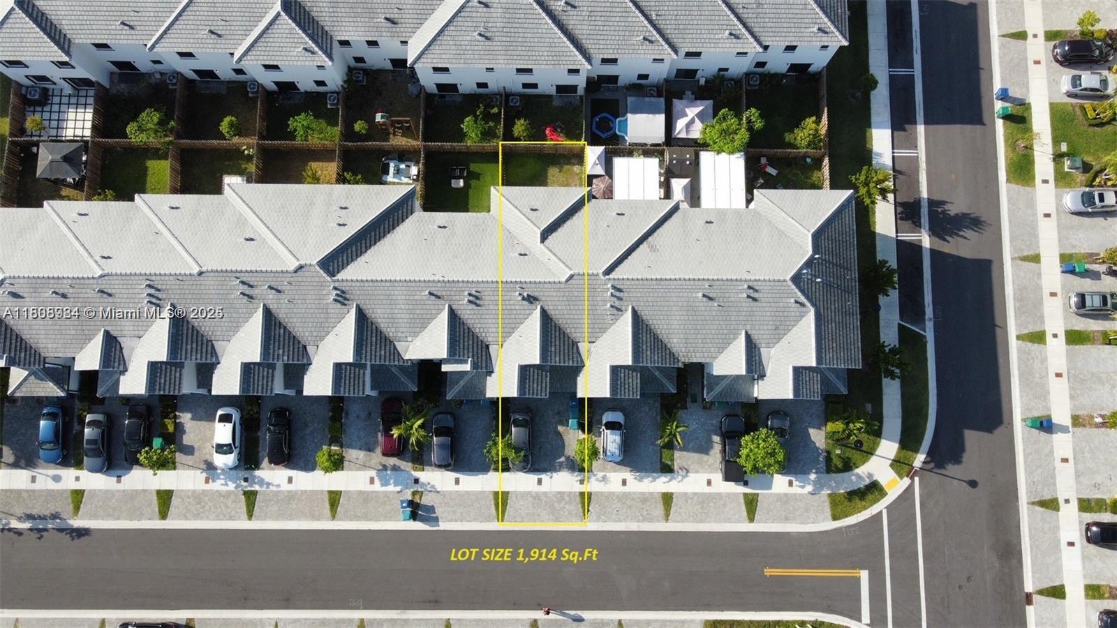 PINE ISLE - Residential