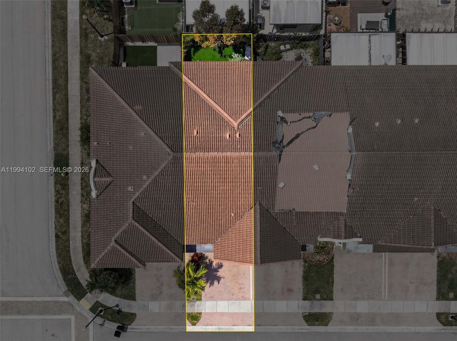 FLORENCE AT CRYSTAL LAKES - Residential Lease