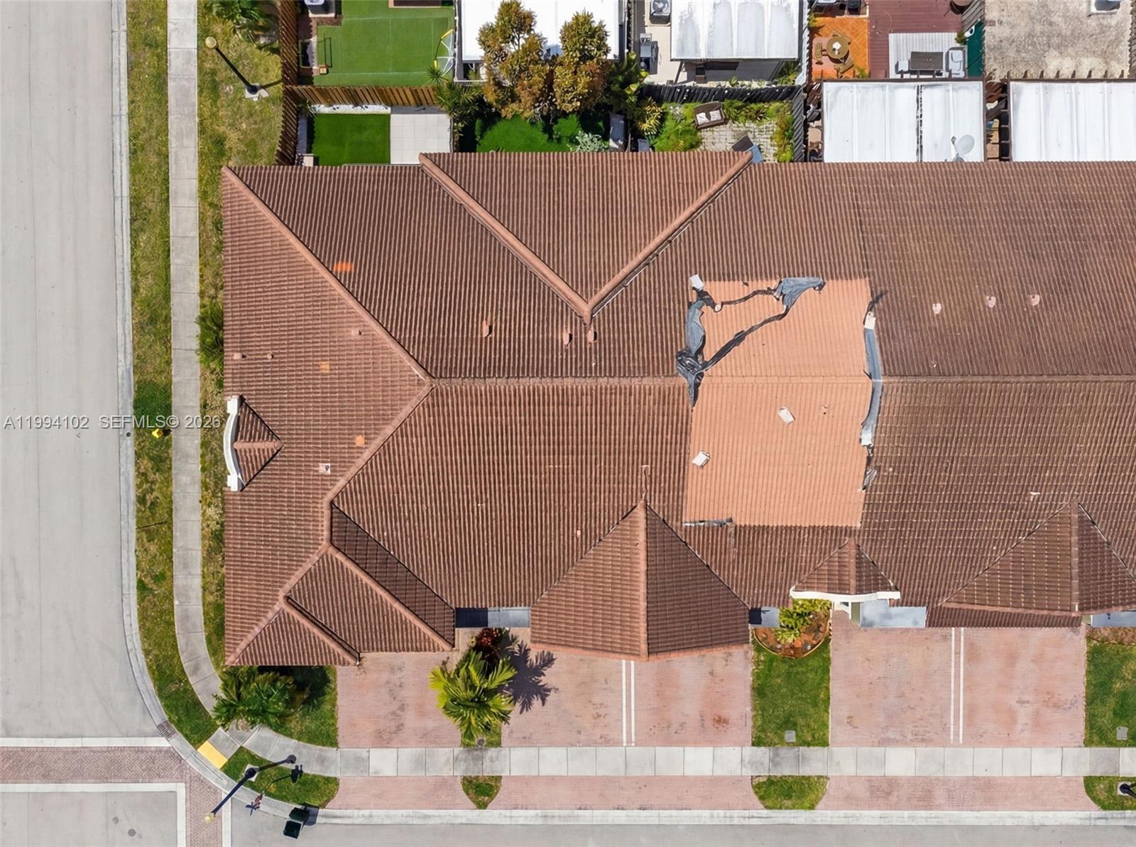 FLORENCE AT CRYSTAL LAKES - Residential Lease