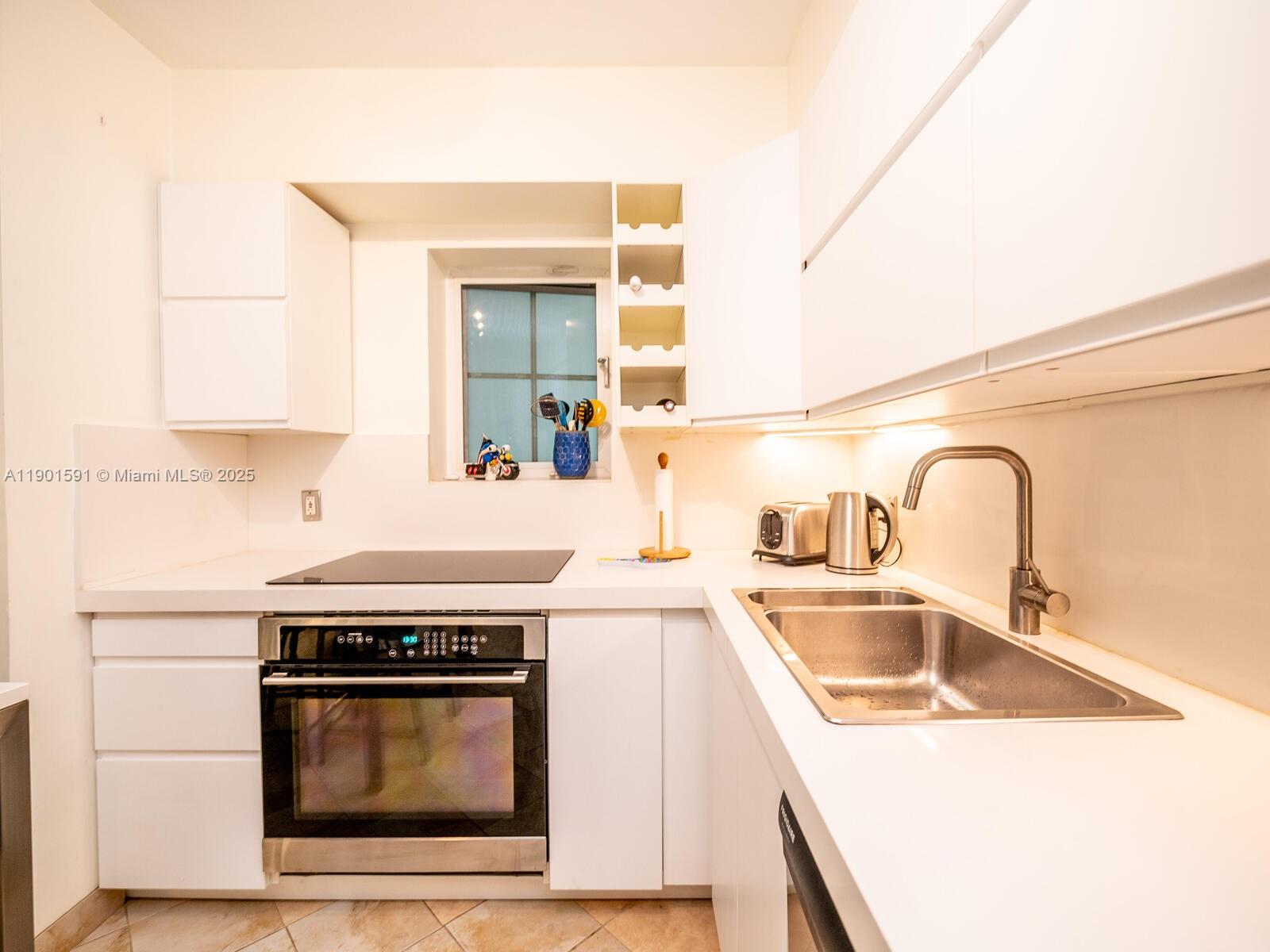 PARK SQUARE CONDO - Residential Lease