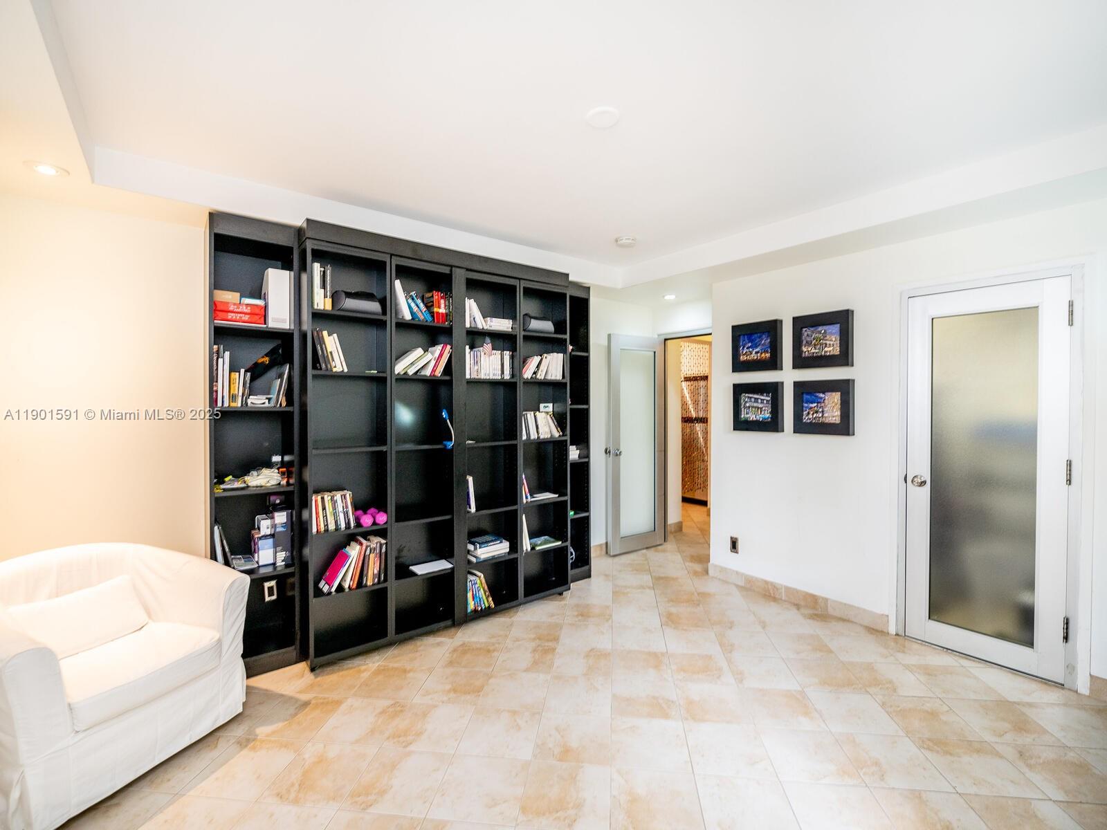 PARK SQUARE CONDO - Residential Lease