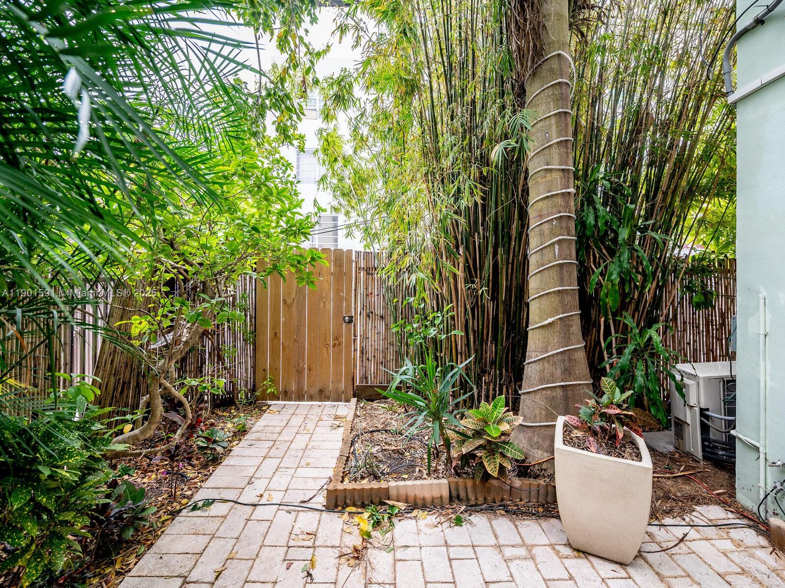 PARK SQUARE CONDO - Residential Lease