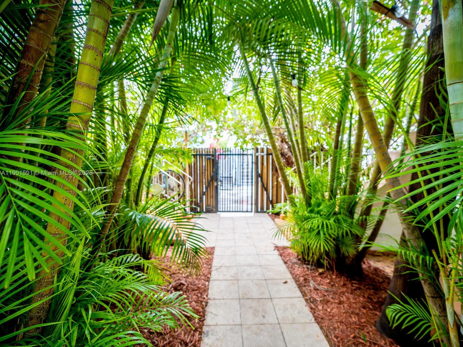 PARK SQUARE CONDO - Residential Lease