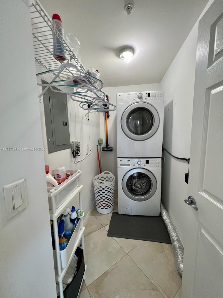 BOCA GRAND CONDO - Residential