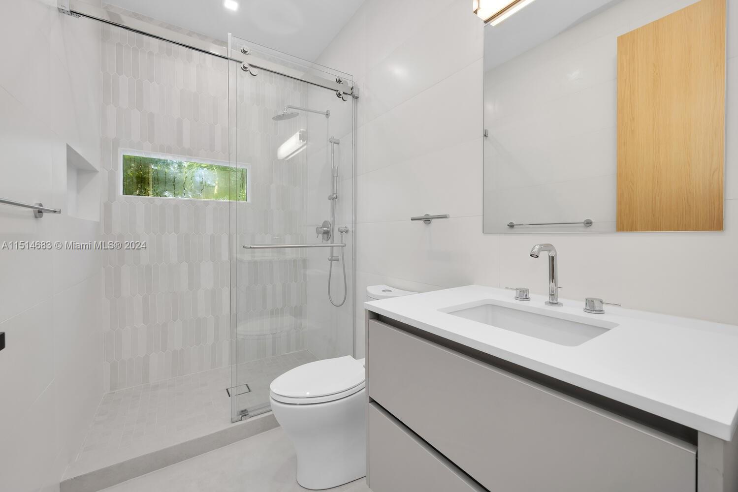 SILVER BLUFF EST SEC C - Residential