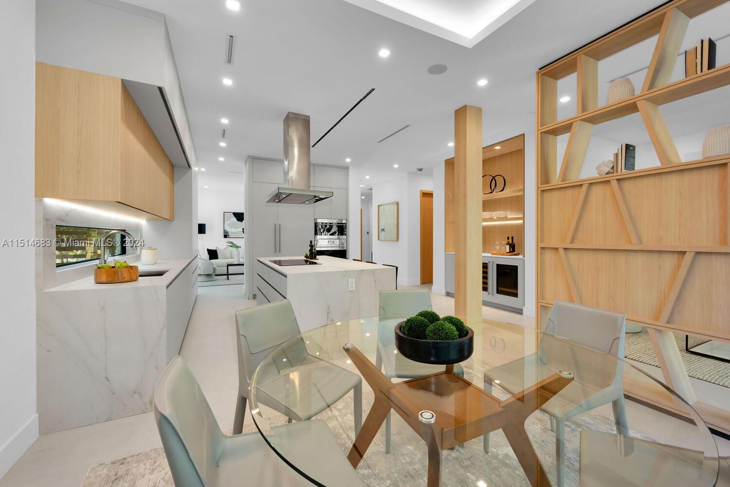 SILVER BLUFF EST SEC C - Residential