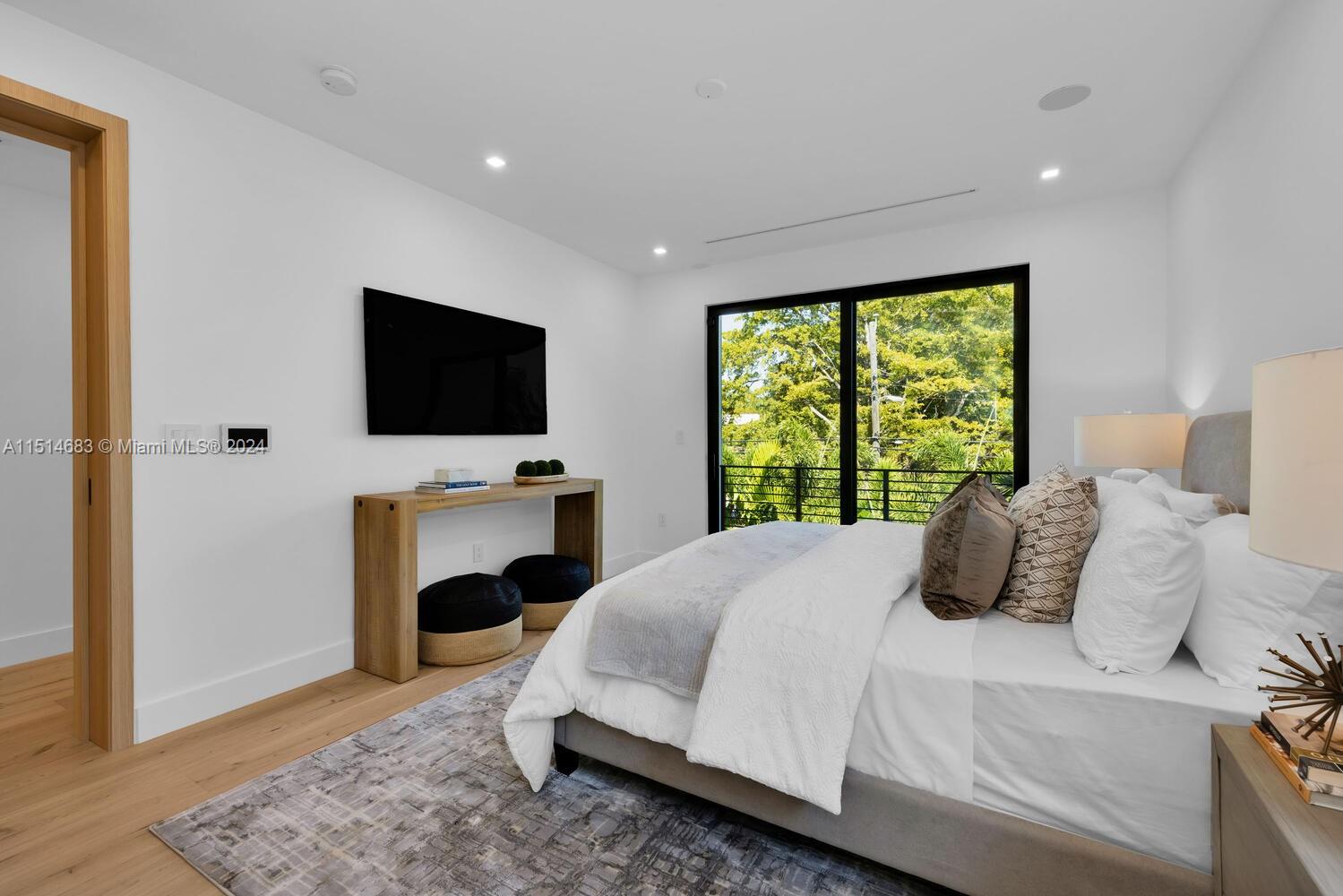 SILVER BLUFF EST SEC C - Residential