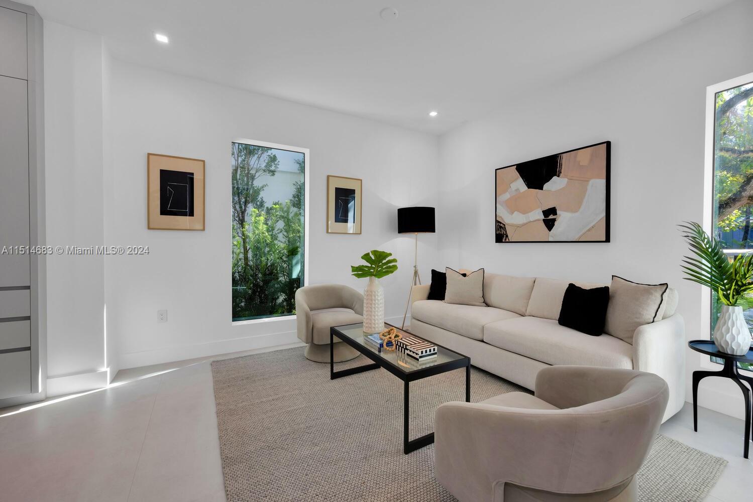 SILVER BLUFF EST SEC C - Residential