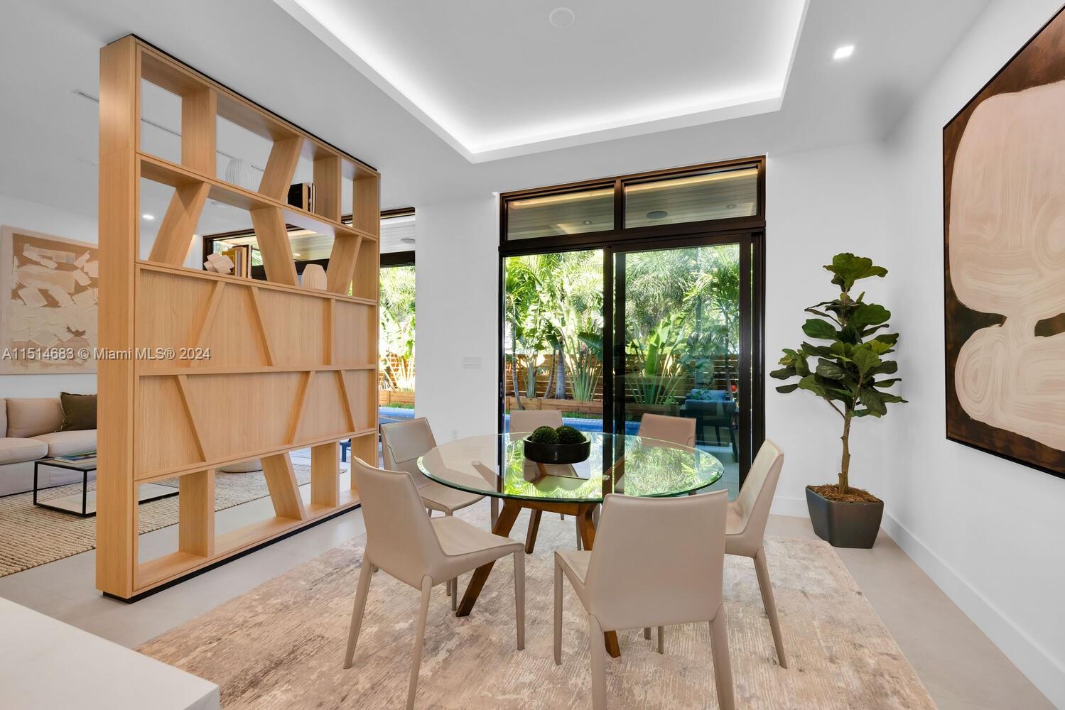 SILVER BLUFF EST SEC C - Residential