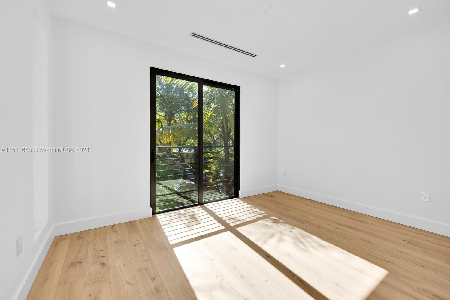 SILVER BLUFF EST SEC C - Residential