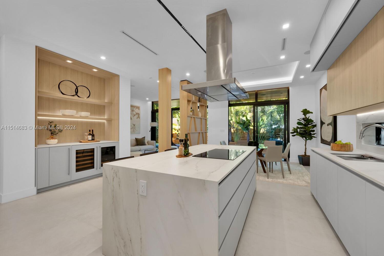 SILVER BLUFF EST SEC C - Residential