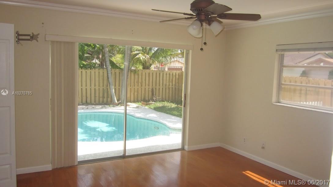 WELLEBY UNIT 2 - Residential