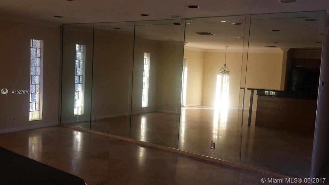 WELLEBY UNIT 2 - Residential