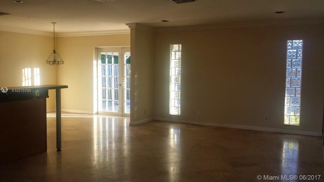 WELLEBY UNIT 2 - Residential