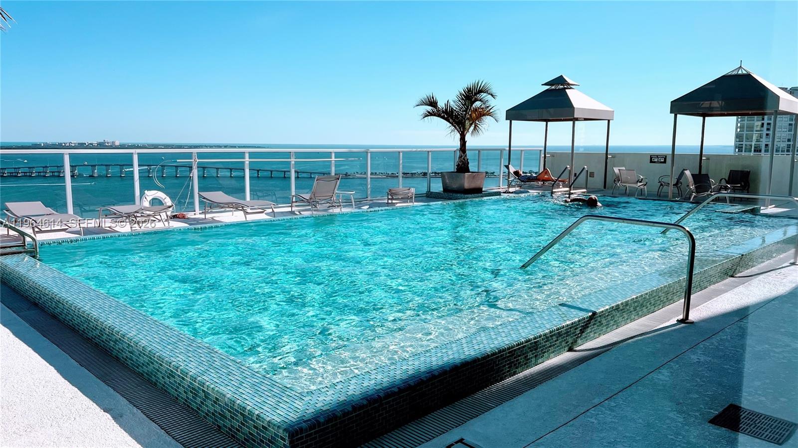 THE EMERALD AT BRICKELL C - Residential