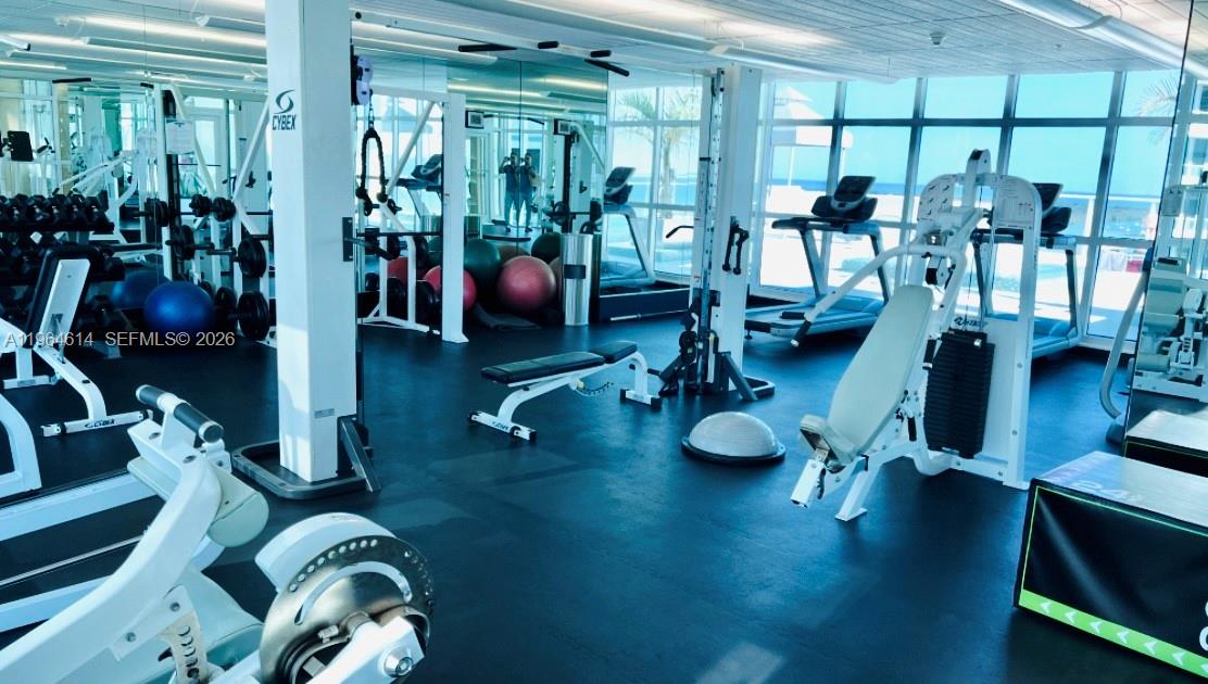 THE EMERALD AT BRICKELL C - Residential