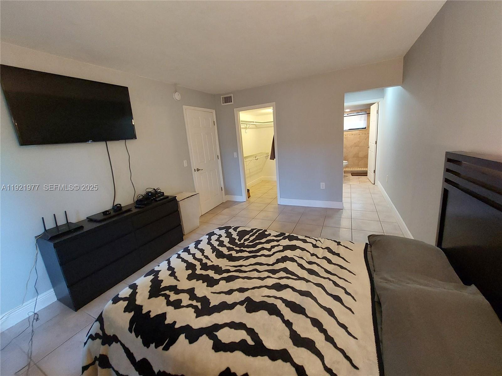 KENDALL ACRES WEST CONDO - Residential