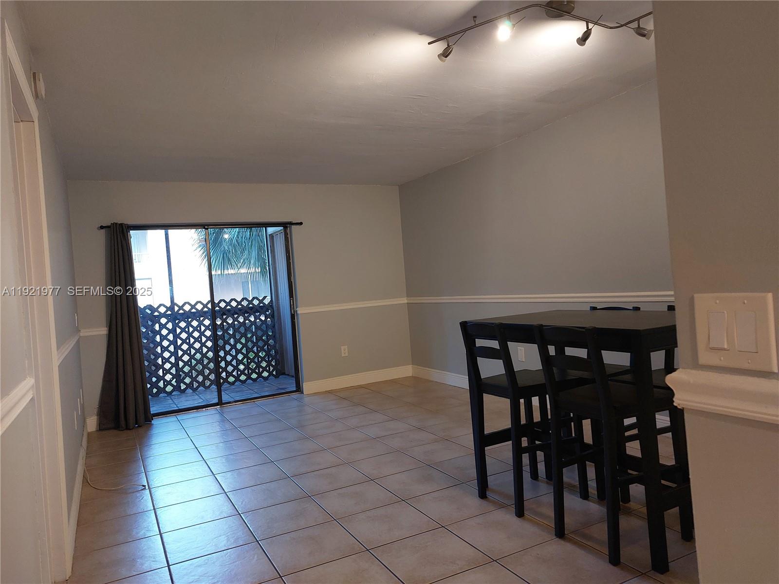 KENDALL ACRES WEST CONDO - Residential